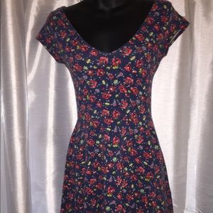 Hollister floral skater dress✨